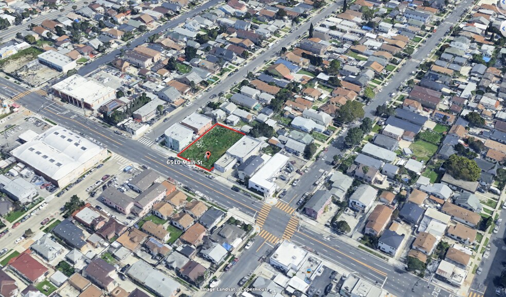 6510 S Main St, Los Angeles, CA à louer - Photo du bâtiment - Image 3 de 5