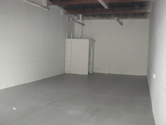 1106 E Walnut St, Santa Ana, CA for lease Interior Photo- Image 1 of 3