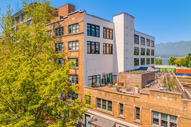Plus de détails pour 21 Water St, Vancouver, BC - Bureau à louer