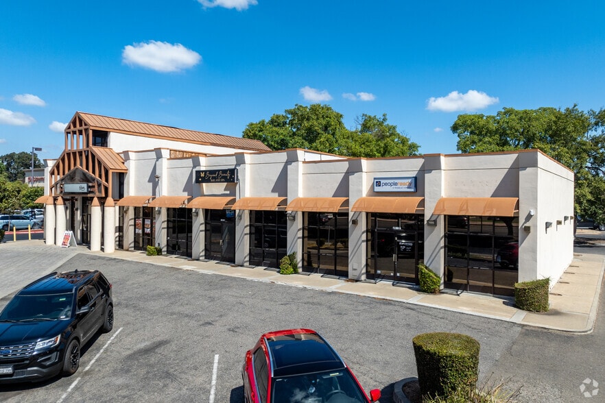 6530 Pacific Ave, Stockton, CA for lease - Building Photo - Image 2 of 3