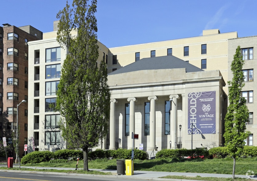 3146 16th St NW, Washington, DC for sale - Primary Photo - Image 1 of 54