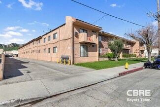 Plus de détails pour 31737 Ridge Route Rd, Castaic, CA - Multi-résidentiel à vendre