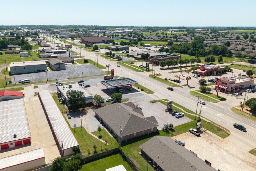 543 E Ok-152, Mustang, OK for sale - Aerial - Image 3 of 24