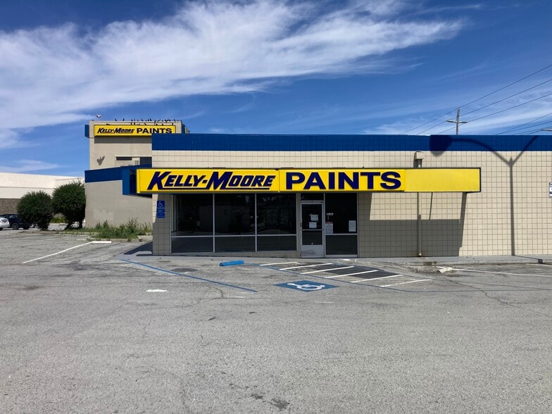 260 Griffin St, Salinas, CA for sale - Building Photo - Image 2 of 12