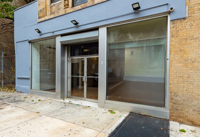 2835 W Frederick Douglass Blvd, New York, NY à louer Photo du bâtiment- Image 1 de 2