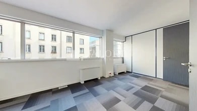 40 Rue De Bonnel, Lyon for lease Interior Photo- Image 2 of 7