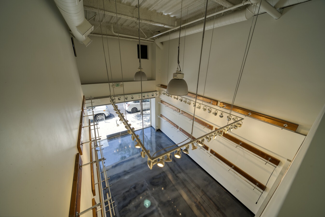 747 E 10th St, Los Angeles, CA 90021 - Unité 115 -  - Photo intérieure - Image 2 of 11