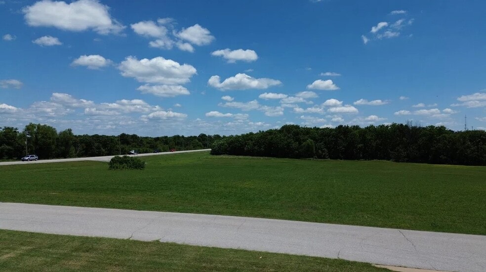 U.S. 59, Grove, OK à vendre - Aérien - Image 2 de 2