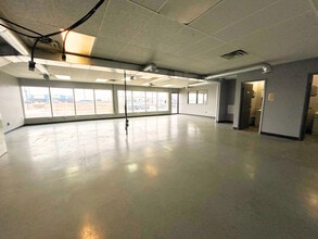 2002 8th St, Nisku, AB à louer Photo intérieure- Image 2 de 11