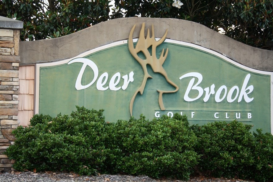 201 Deer Brook Dr, Shelby, NC à vendre - Photo du bâtiment - Image 3 de 22