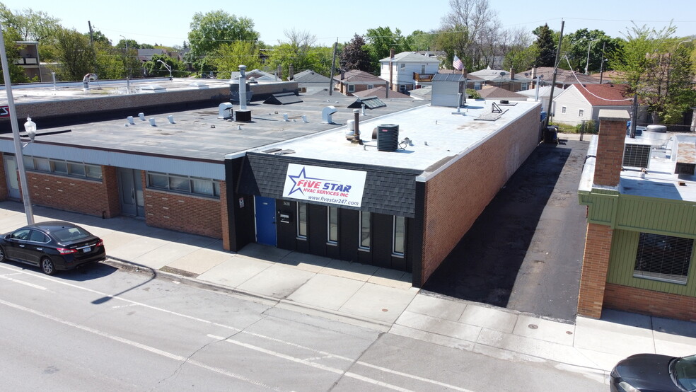 5638 N Elston Ave, Chicago, IL for sale - Aerial - Image 2 of 9