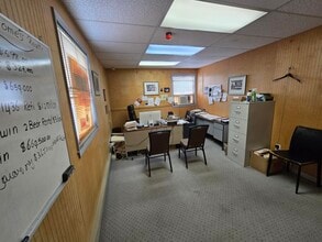 2504 Grand Ave, Baldwin, NY for lease Interior Photo- Image 1 of 3