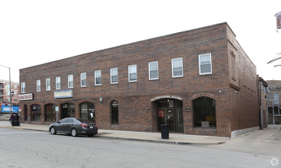 3239 Grove Ave, Berwyn, IL for sale - Building Photo - Image 3 of 3