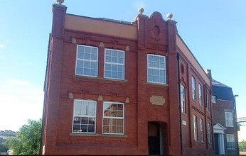 2 Hanover Sq, Newcastle Upon Tyne for lease Building Photo- Image 1 of 1