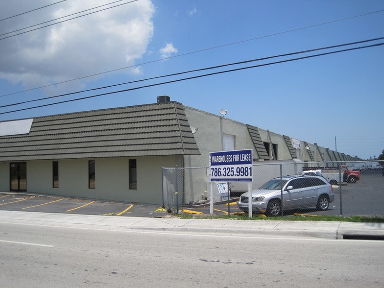 5451-5497 NW 72nd Ave, Miami, FL for lease - Building Photo - Image 2 of 3