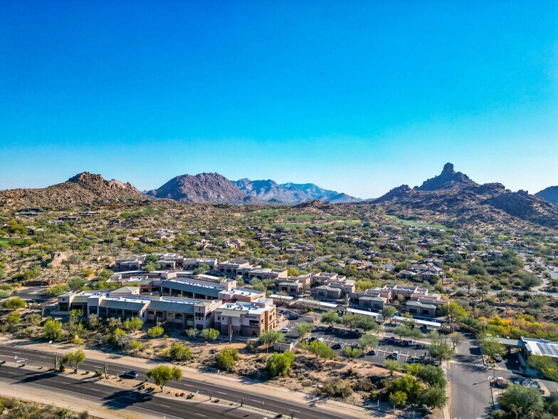 10045 E Dynamite Blvd, Scottsdale, AZ à vendre - Photo du bâtiment - Image 3 de 14