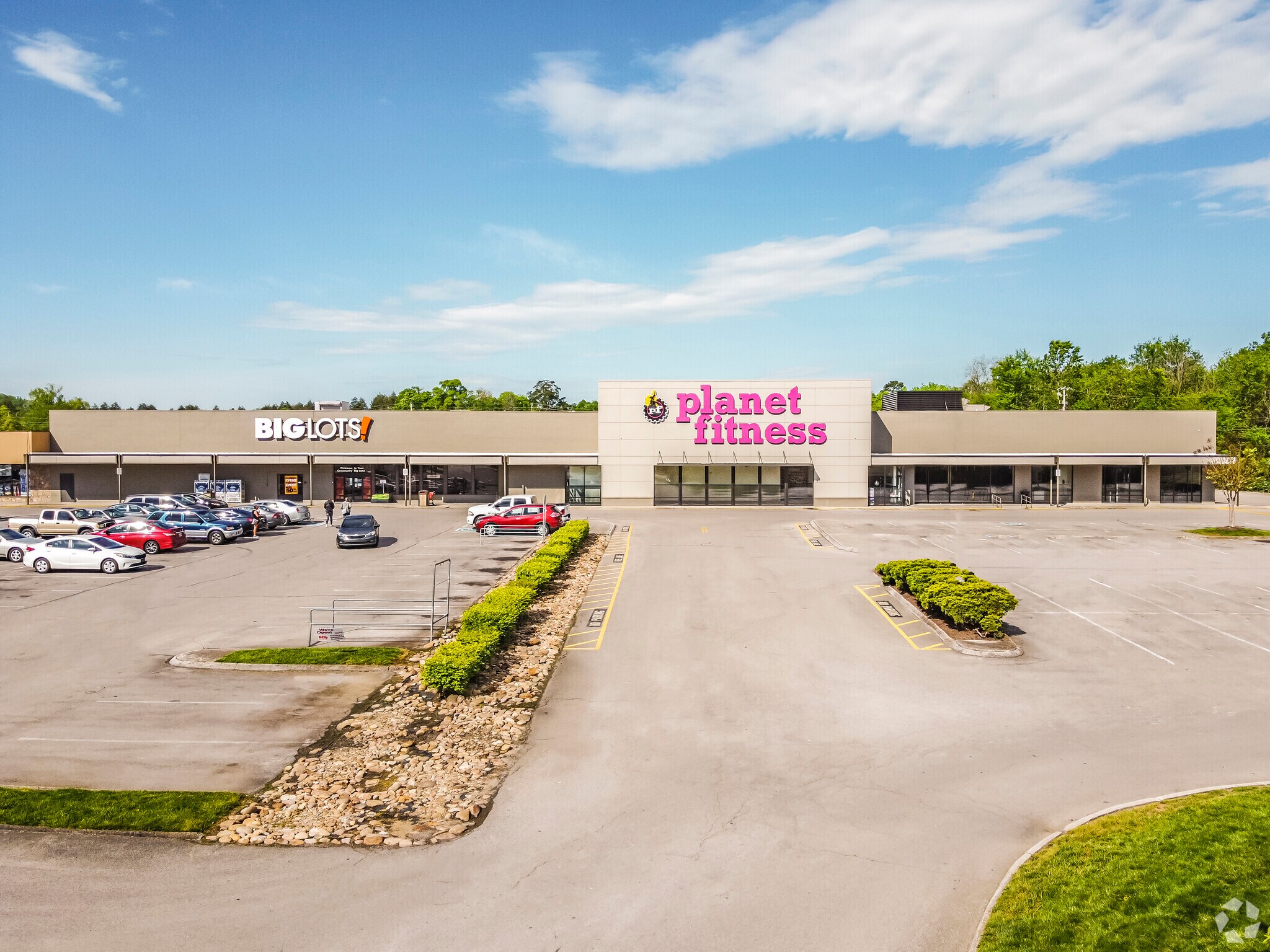 4800 N Broadway St, Knoxville, TN for lease Primary Photo- Image 1 of 25