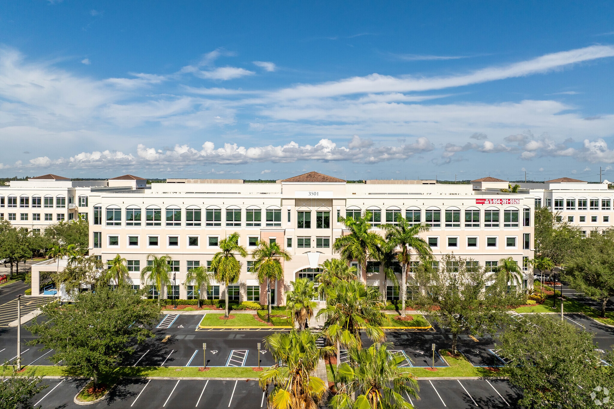 3501 SW 160th Ave, Miramar, FL à louer Photo principale- Image 1 de 8