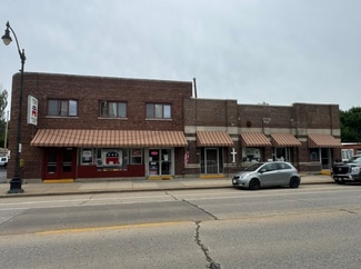 More details for 740 N Main St, Oshkosh, WI - Retail for Sale