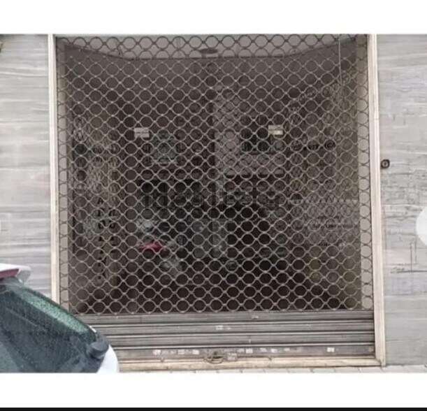 Carrer Antonio Mora Ferrández, 34, Elche, Alicante à vendre - Photo du bâtiment - Image 2 de 7