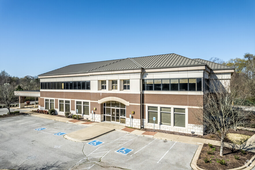 7465 Poplar Ave, Germantown, TN à louer - Photo principale - Image 1 de 10