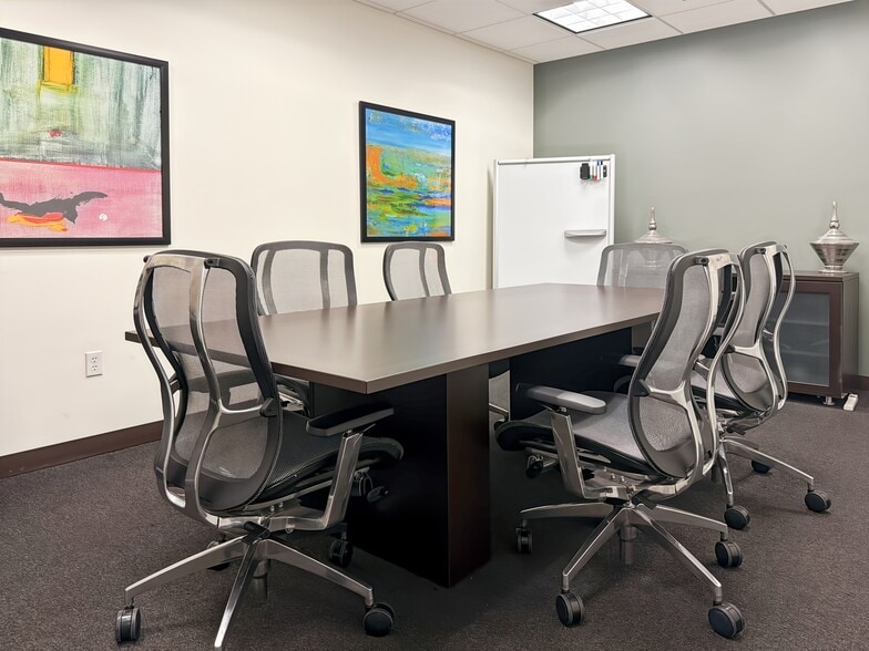 130 S Indian River Dr, Fort Pierce, FL for lease - Building Photo - Image 3 of 3