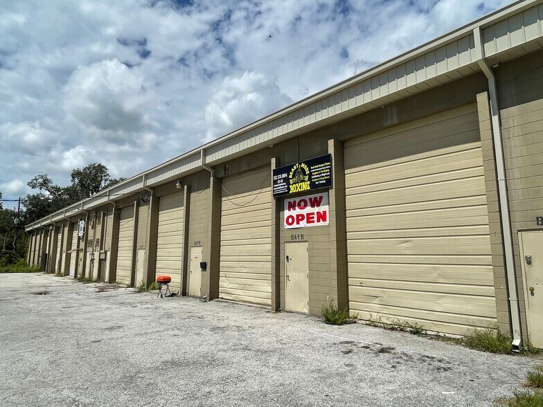 130 & 250 SE 10th Avenue portefeuille de 2 propriétés à vendre sur LoopNet.ca - Photo du bâtiment - Image 3 de 36