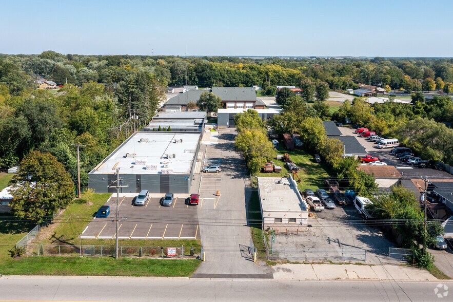 265 S Harris Rd, Ypsilanti, MI à vendre - Aérien - Image 3 de 19