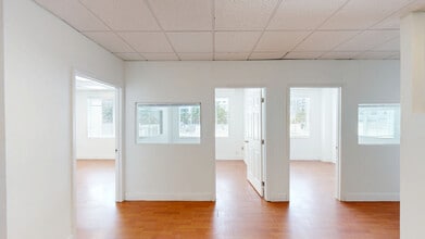 235 Lincoln Rd, Miami Beach, FL for lease Matterport 3D Scan- Image 1 of 5