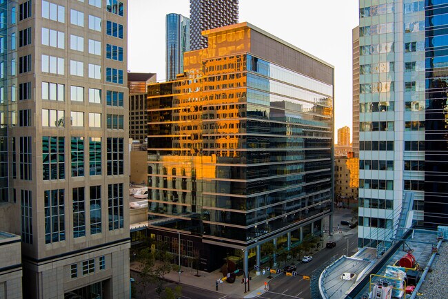 Plus de détails pour 850 2nd St SW, Calgary, AB - Commerce de détail à louer