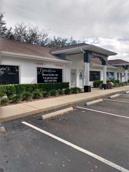 101-109 Lake Davenport Blvd, Davenport, FL à louer - Photo du bâtiment - Image 1 de 2