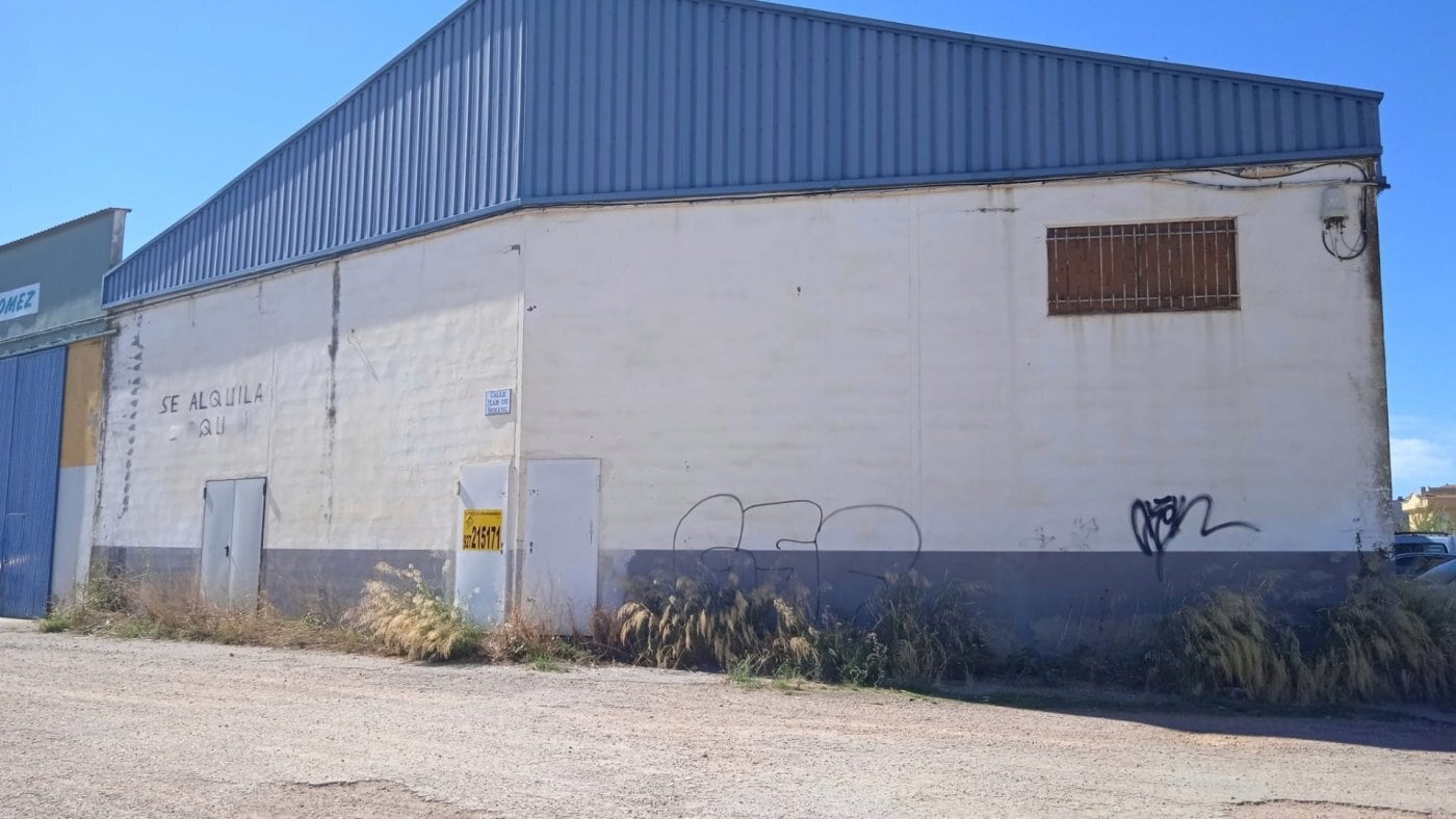 Industrial in Cáceres for lease Building Photo- Image 1 of 2