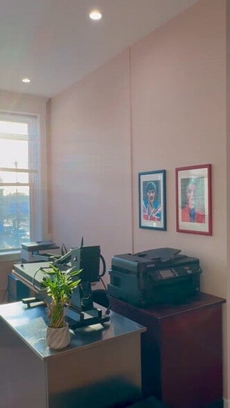 4764-4774 N Lincoln Ave, Chicago, IL for lease - Commercial Listing Video - Image 3 of 11