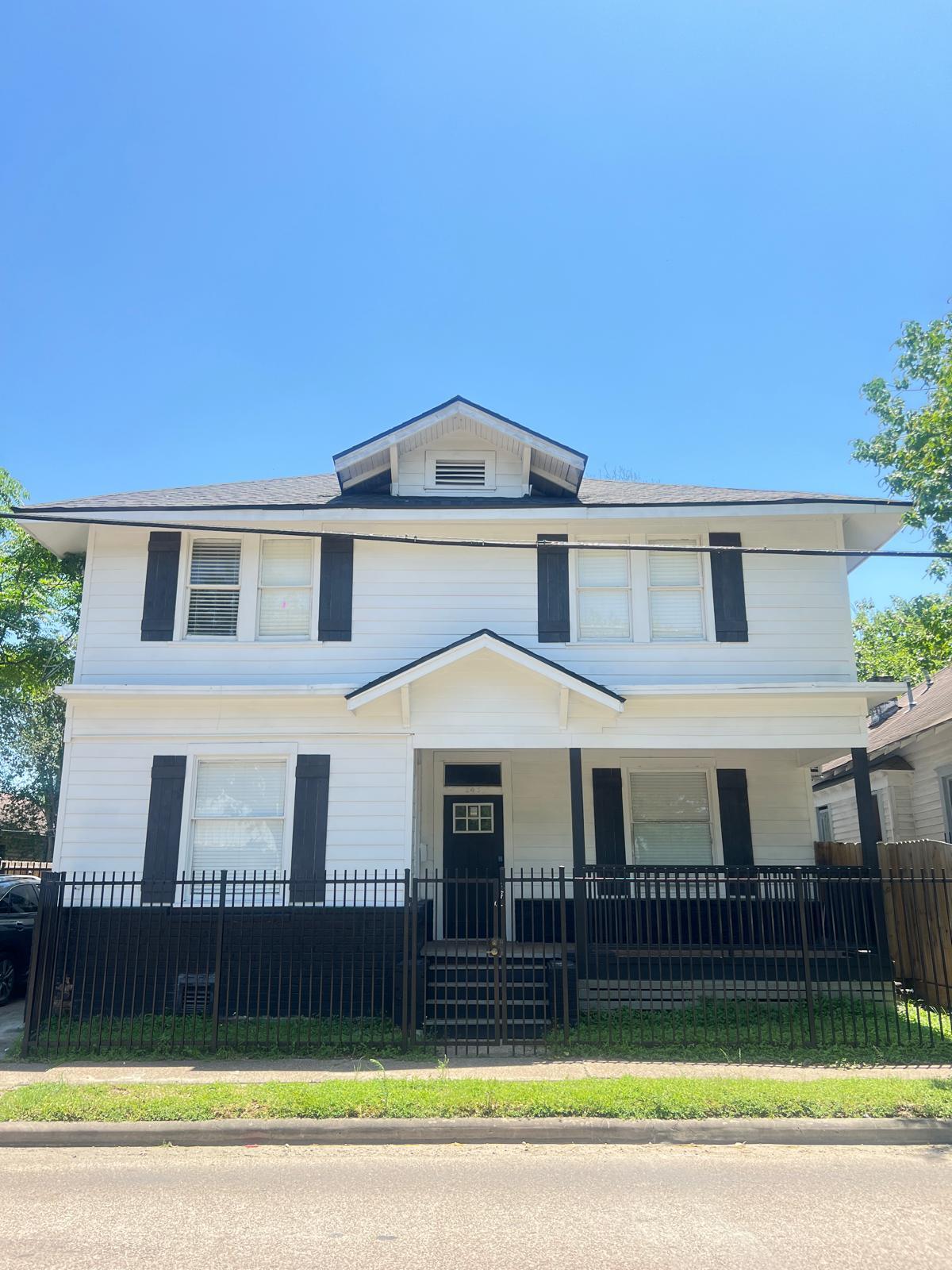 203 S Lockwood Dr, Houston, TX à vendre Photo principale- Image 1 de 21