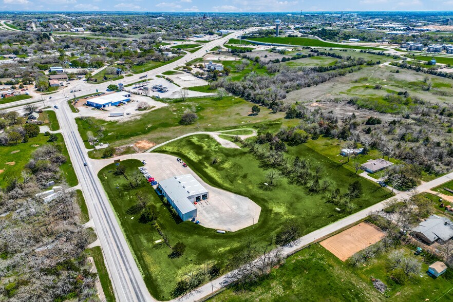 1300 FM 1810, Decatur, TX à vendre - Photo du bâtiment - Image 1 de 41