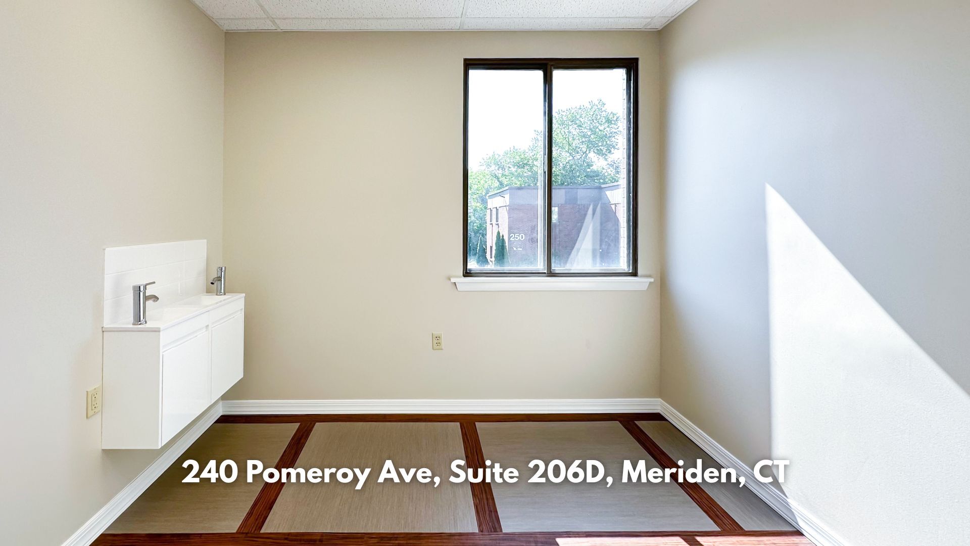 210 Pomeroy Ave, Meriden, CT à louer Photo intérieure- Image 1 de 4