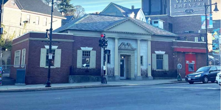 585 Columbia Rd, Boston, MA for lease - Primary Photo - Image 1 of 1