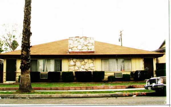 1536 S 9th St, Anaheim, CA for sale - Building Photo - Image 2 of 3