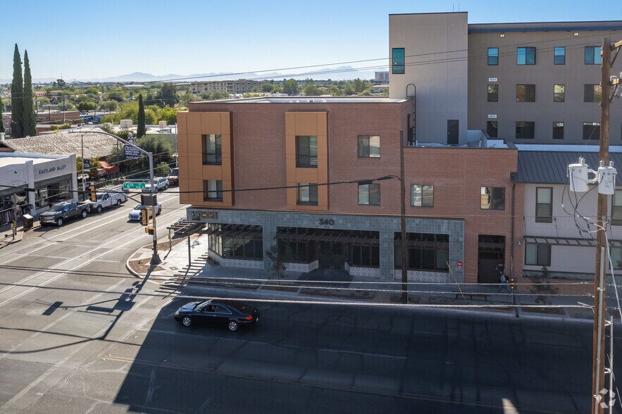 316 E 6th St, Tucson, AZ à louer - Photo du bâtiment - Image 2 de 4
