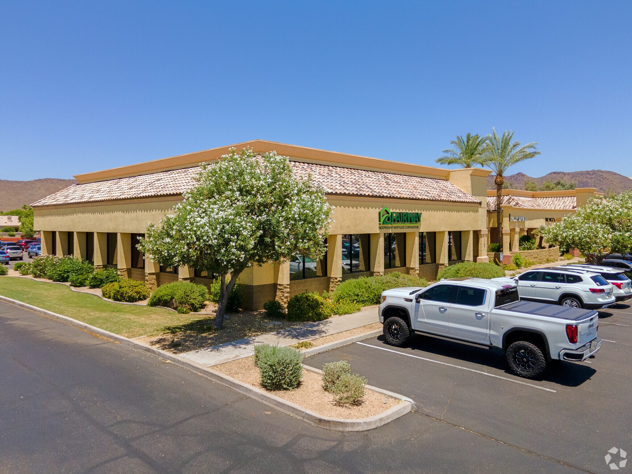 20359 N 59th Ave, Glendale, AZ for lease Primary Photo- Image 1 of 8
