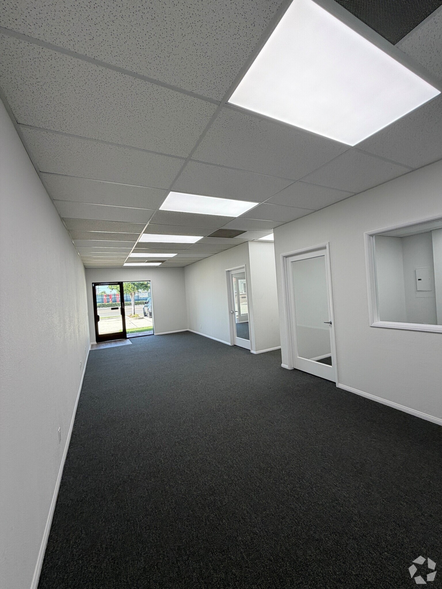 2370-2420 W Carson St, Torrance, CA for lease Interior Photo- Image 1 of 9