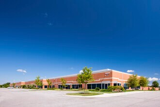 11820-11860 W Market Pl, Fulton, MD à louer Photo intérieure- Image 1 de 2