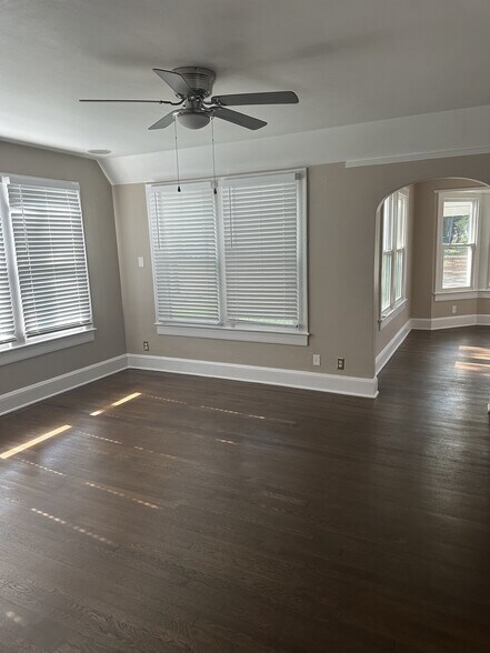 1407 Belmonte Ave, Jacksonville, FL à louer - Photo intérieure - Image 2 de 4