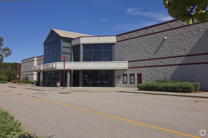 640 S Washington St, North Attleboro, MA for sale - Building Photo - Image 3 of 3