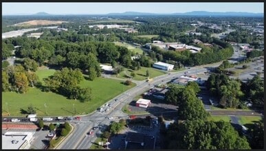 0 University Pky, Winston-Salem, NC - AERIAL  map view