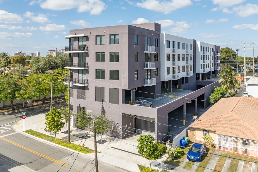 1601 SW 32nd Ave, Miami, FL for lease - Building Photo - Image 3 of 59