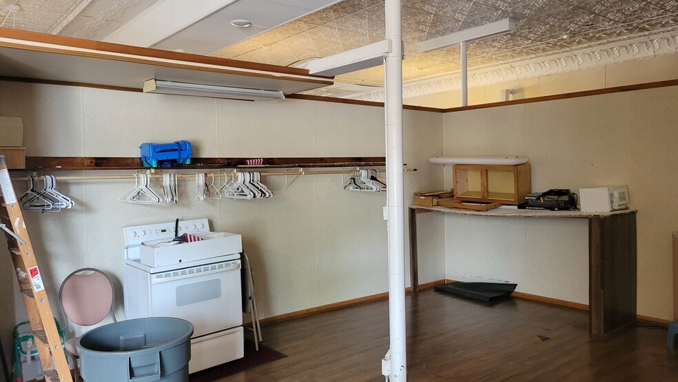 244 W Main St, Morenci, MI for sale - Interior Photo - Image 3 of 20