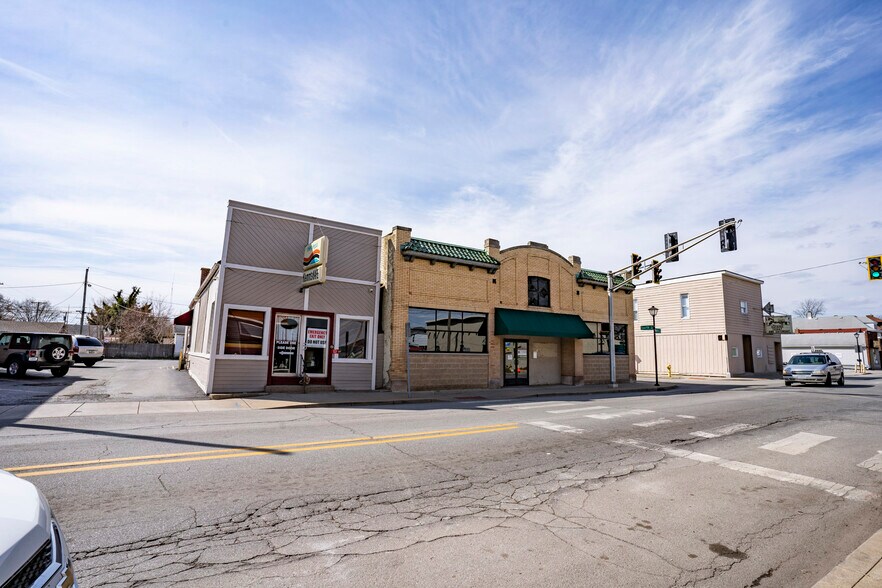 1441 N Wells St, Fort Wayne, IN à louer - Photo du bâtiment - Image 3 de 5