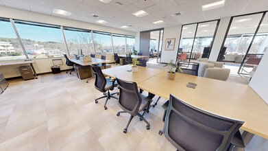 111 Speen St, Framingham, MA à louer Photo intérieure- Image 2 de 13