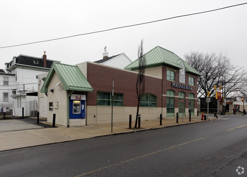 8000 Frankford Ave, Philadelphia, PA à louer - Photo du bâtiment - Image 2 de 4